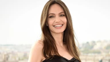 Angelina Jolie before Face Swap